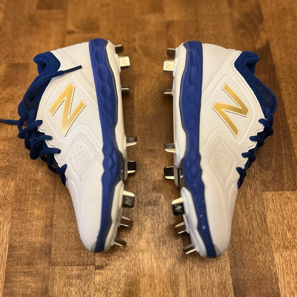 New Balance SMVELOB1 Softball Cleats White Royal